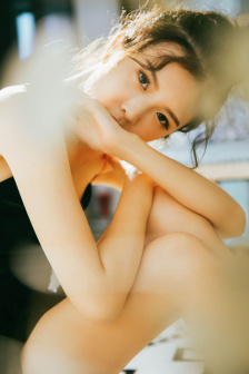 优衣库情侣视频火了
